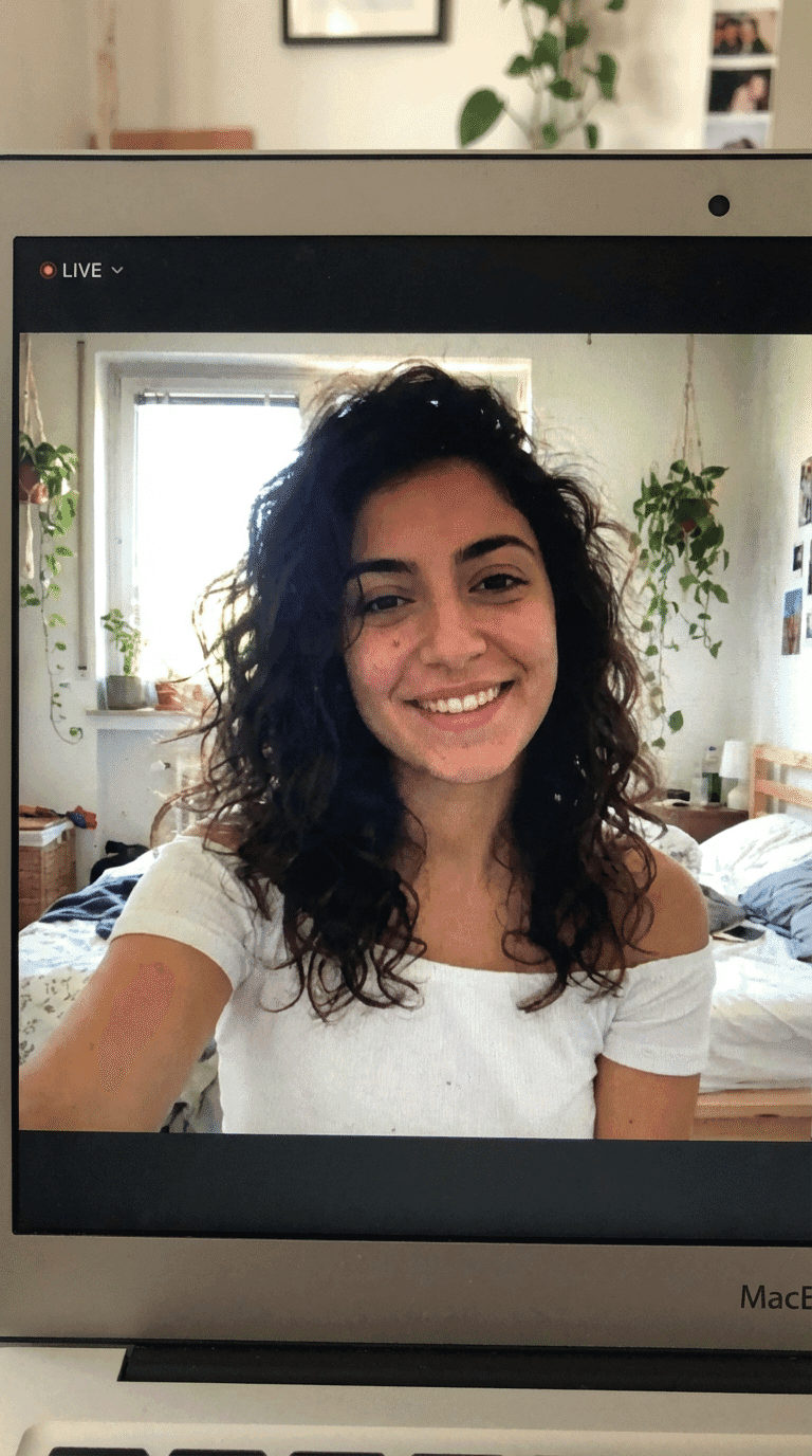 Random video chat profile card – Mia, 22
